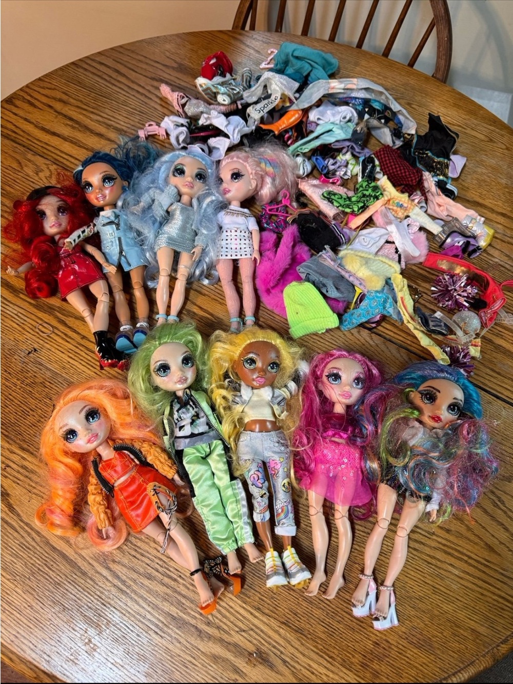 MASSIVE Rainbow High Doll Lot Includes Outfits Clothing & Accessories! 9 Dolls!